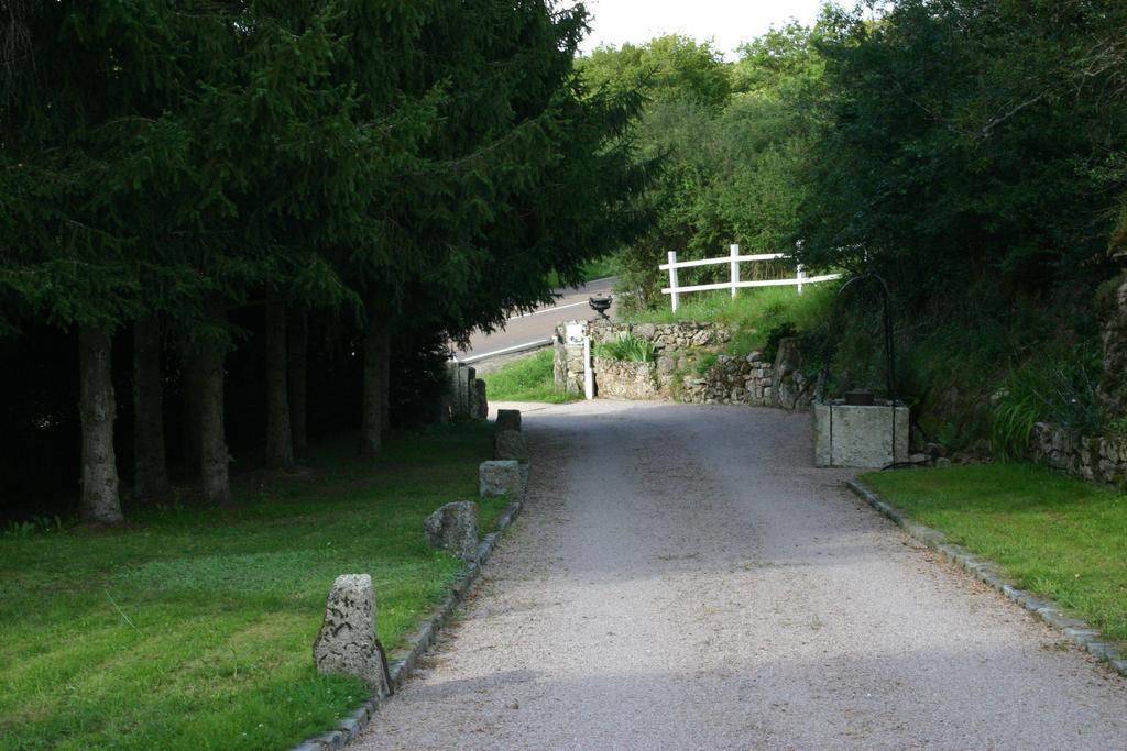 Domaine De Clermont Bed and Breakfast La Roche-en-Brenil Rum bild